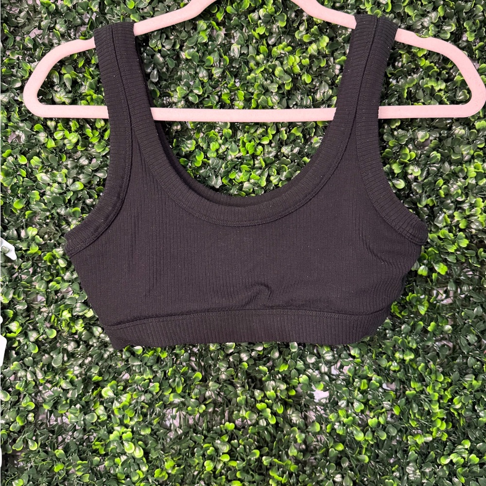 Alo Yoga Black Ribbed Wellness Bra - Picture 2 of 3